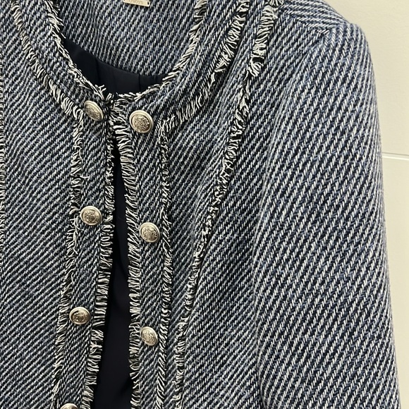 Chico’s Blue Tweed Jacket Open Front W/ Silver Buttons Size 8 Medium NWT - Picture 3 of 11